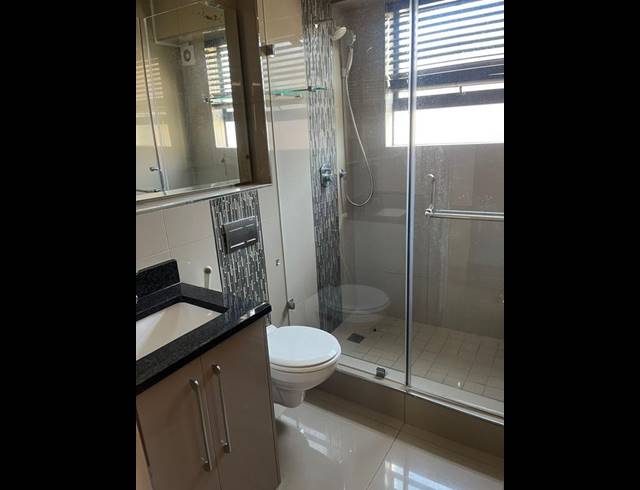 2 BEDROOM PROPERTY TO RENT IN OVERPORT